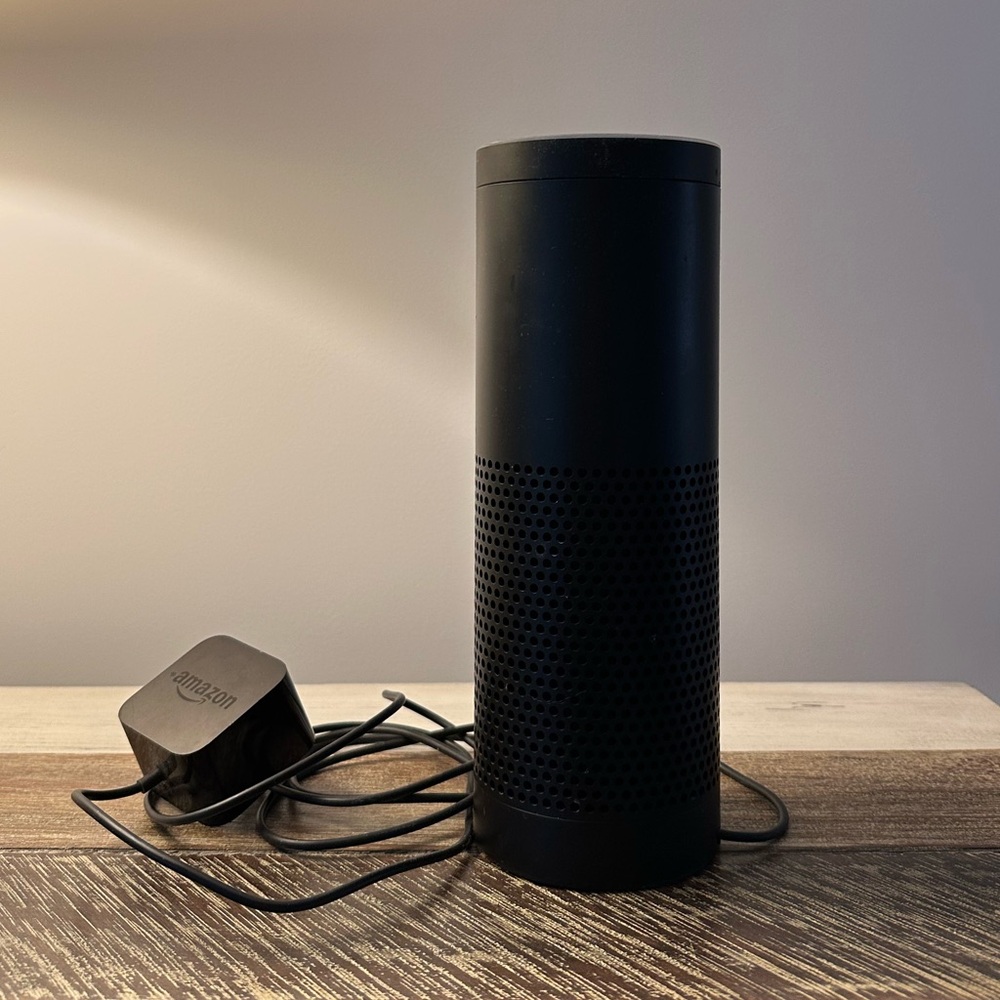 Amazon Alexa Echo speaker 1st gen